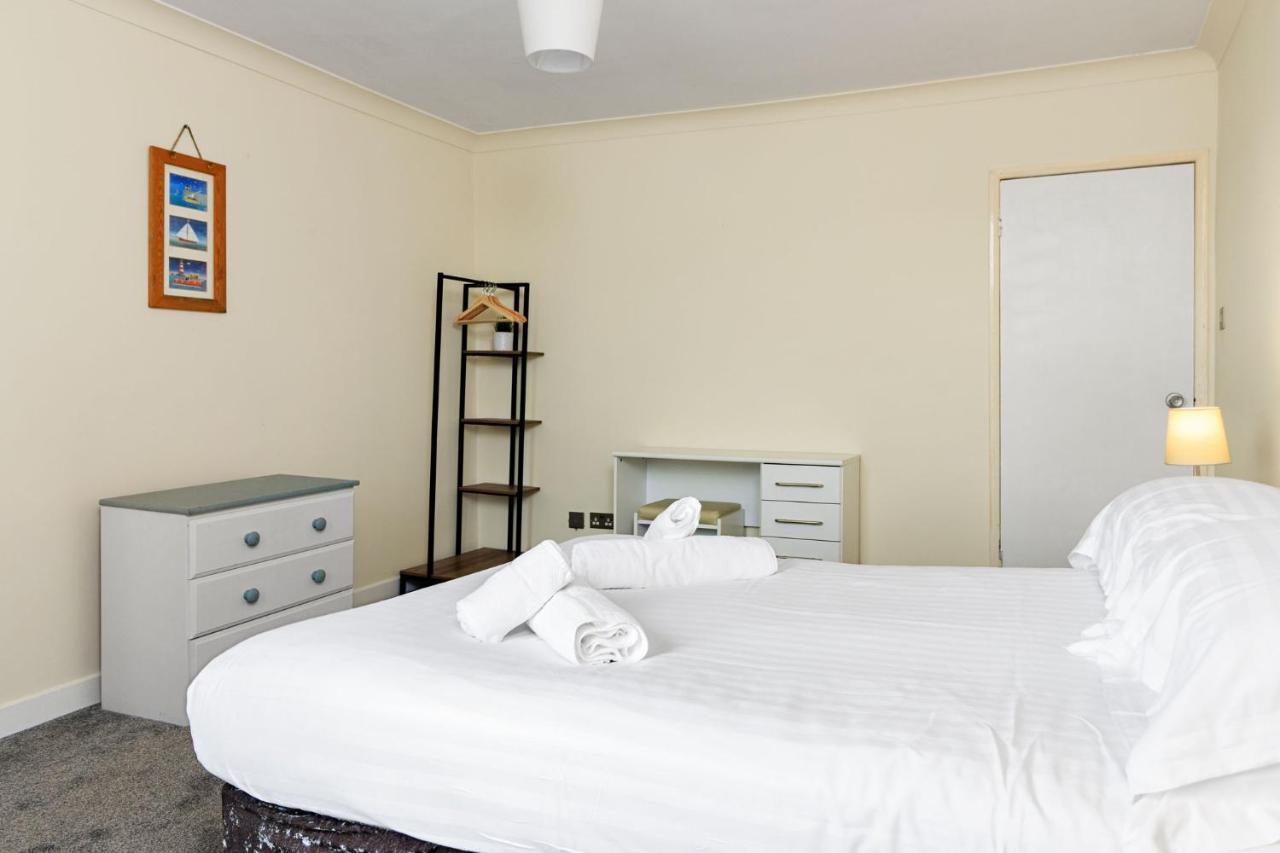 Old Church House Villa Torquay Bagian luar foto