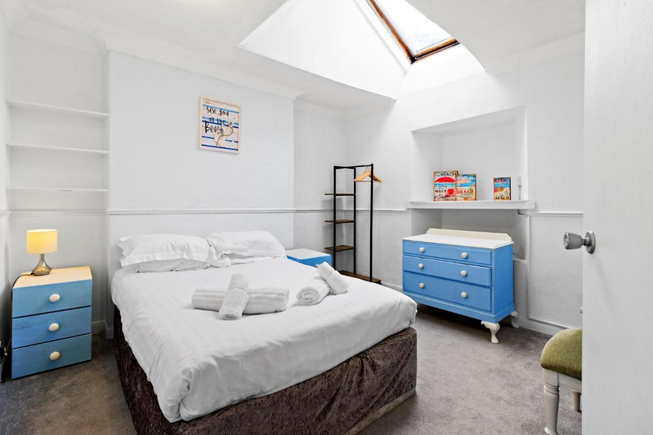 Old Church House Villa Torquay Bagian luar foto